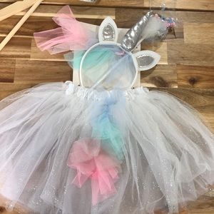 Unicorn’s tutus skirt, headband and wand